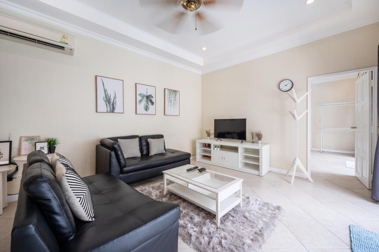 Majestic Residence Pool Villas 2 Bedrooms Private Beach Pattaya Buitenkant foto