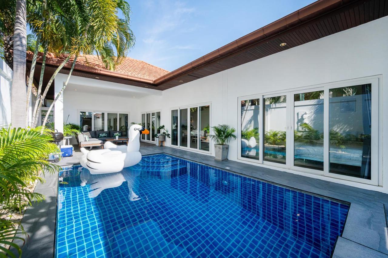 Majestic Residence Pool Villas 2 Bedrooms Private Beach Pattaya Buitenkant foto